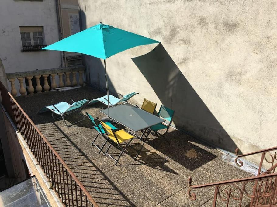 Apartment Petit Studio, Plein Centre Ville, Grande Terrasse Bagneres-de-Bigorre