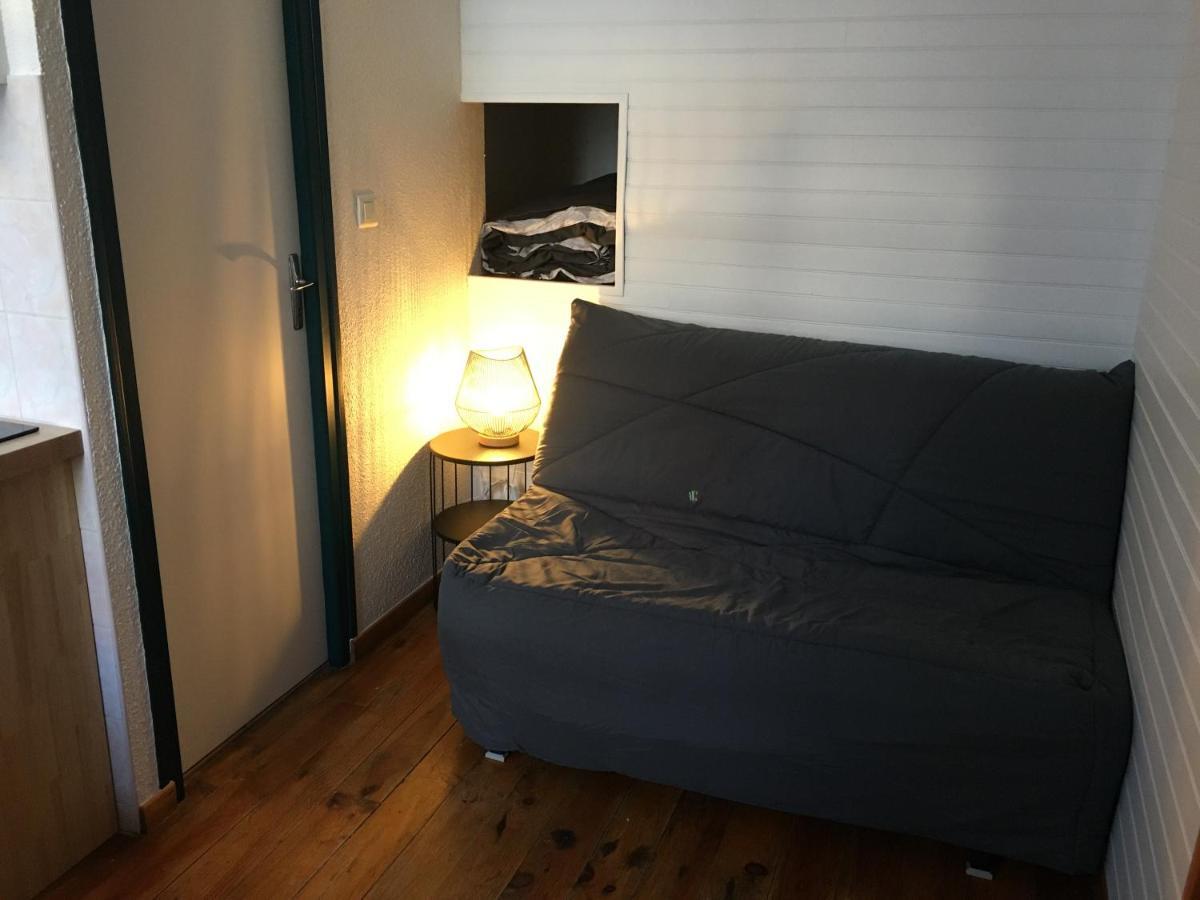 Apartment Petit Studio, Plein Centre Ville, Grande Terrasse *