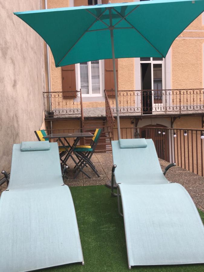 Petit Studio, Plein Centre Ville, Grande Terrasse Apartment *